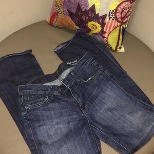 Seven for all mankind size 27